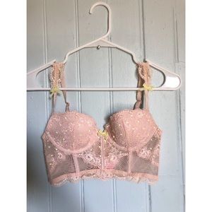 Victoria’s Secret bra